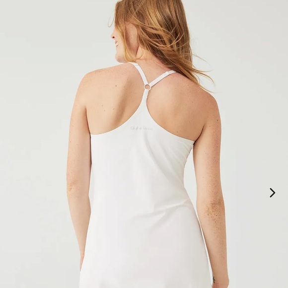 Bundle of 2!! Outdoor Voices exercise dress in white and AE halter top - Picture 3 of 12